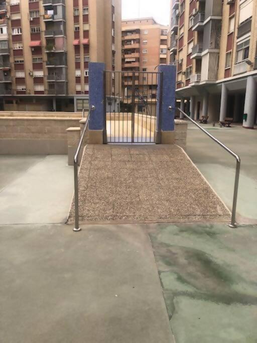 Apartamento Nuevo Con Piscina A 2 Minutos Estacion Tren Ave Zaragoza