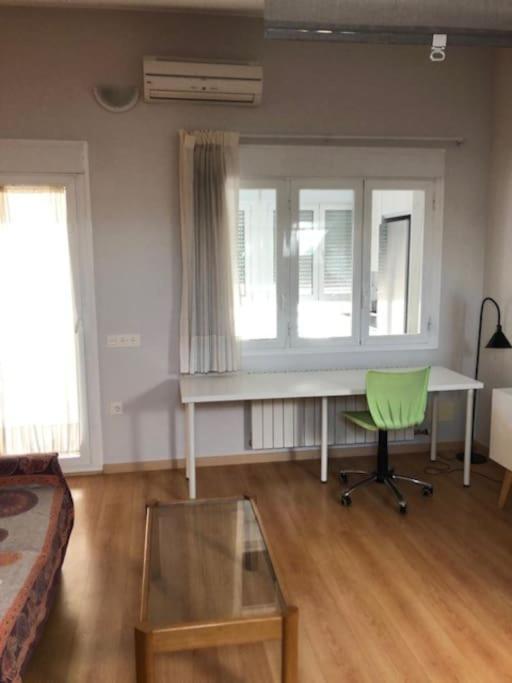 Estudio Buhardilla Completo Apartamento