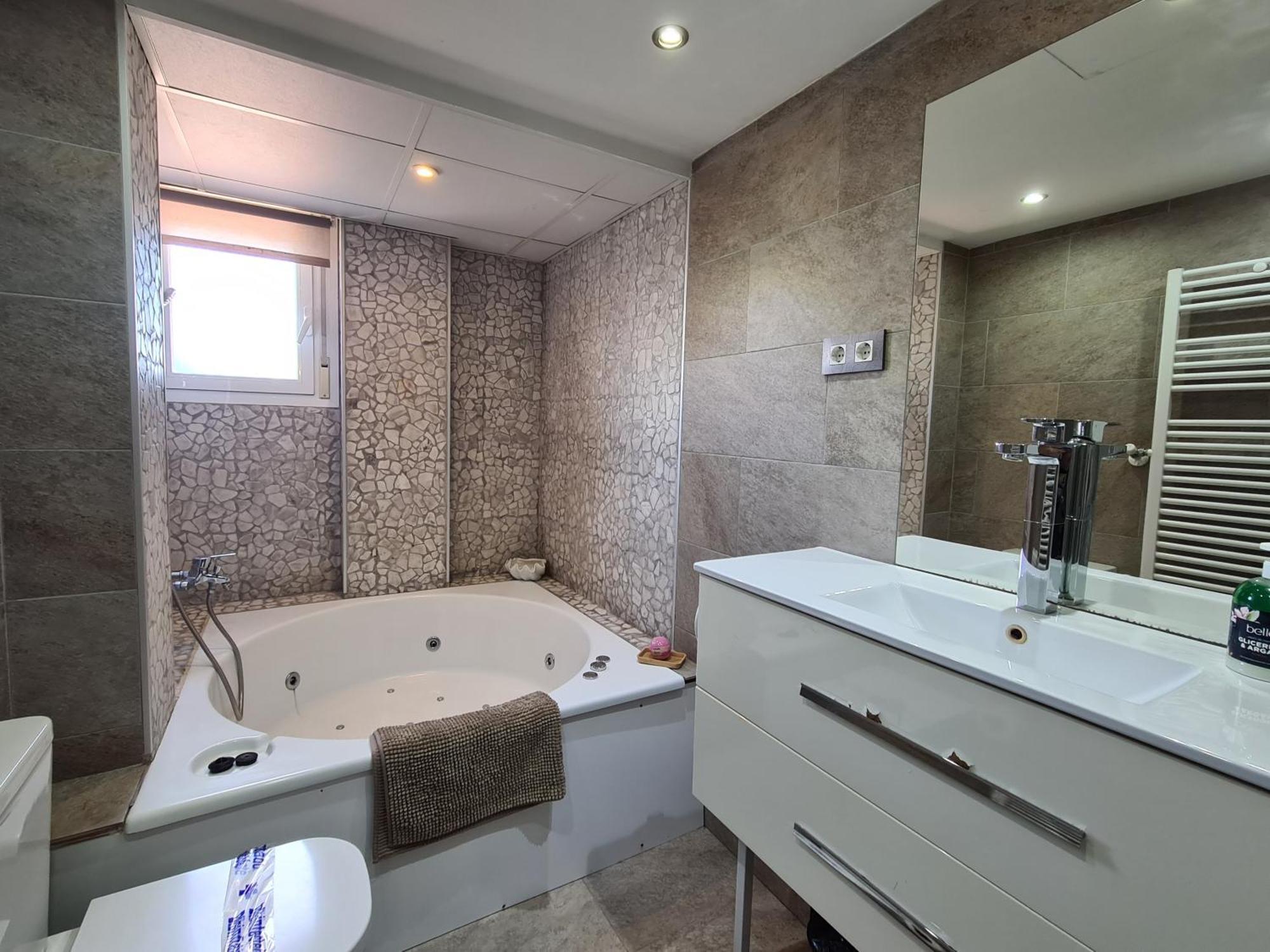 Apartamento Dos Torres Ribera Play & Relax Con Jacuzzi Y Cine *