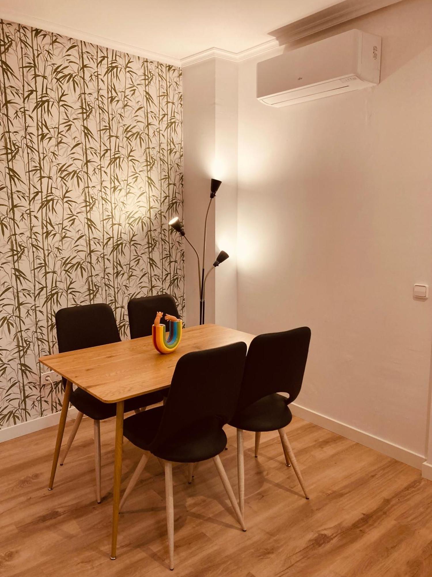 Apartamento En Plaza Del Pilar *