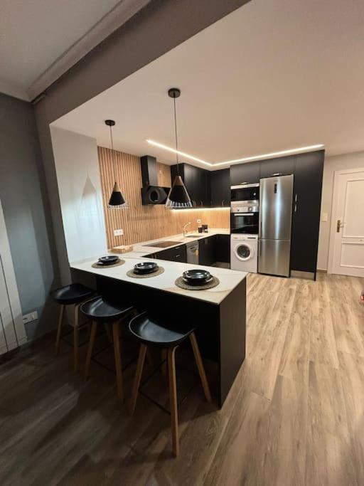 Moderno Piso En Torres * Zaragoza