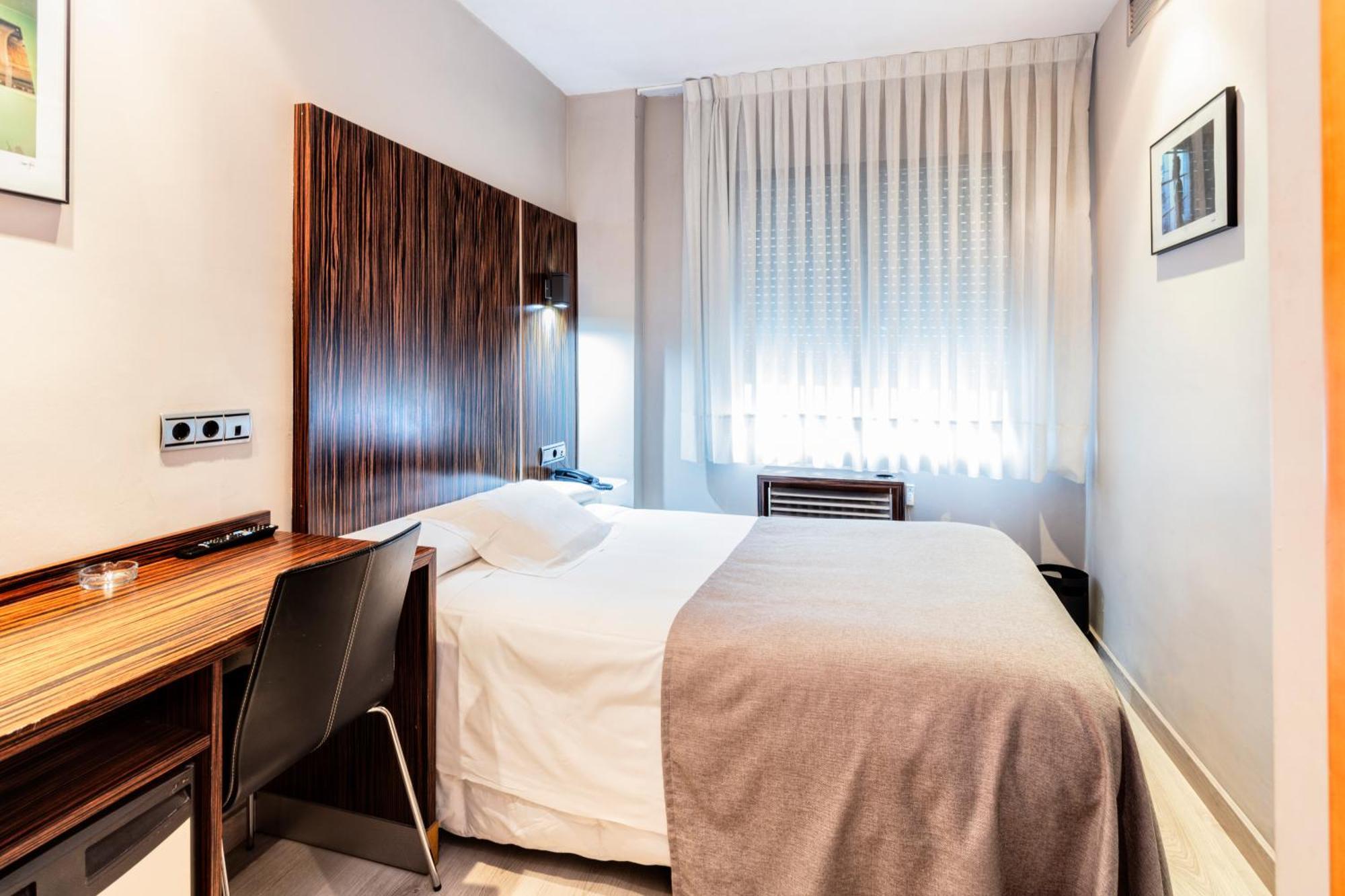 Gran Via Hotel 3*