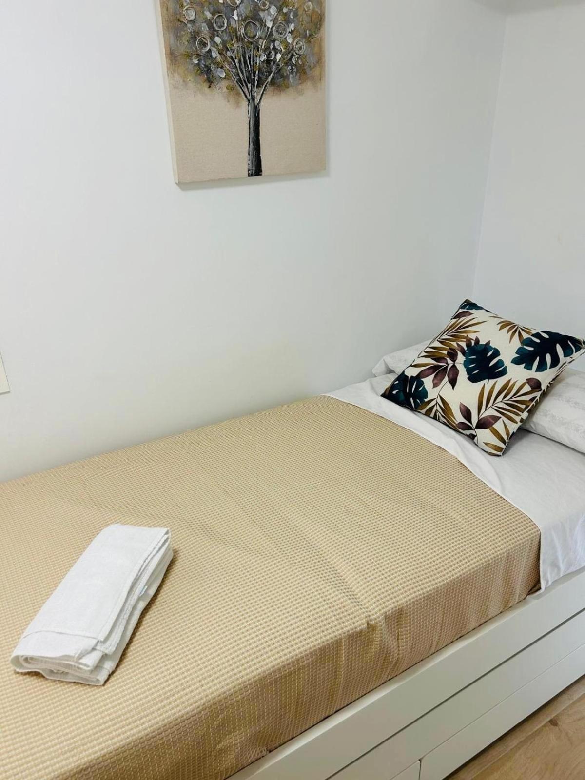 San Blas 64 * Zaragoza