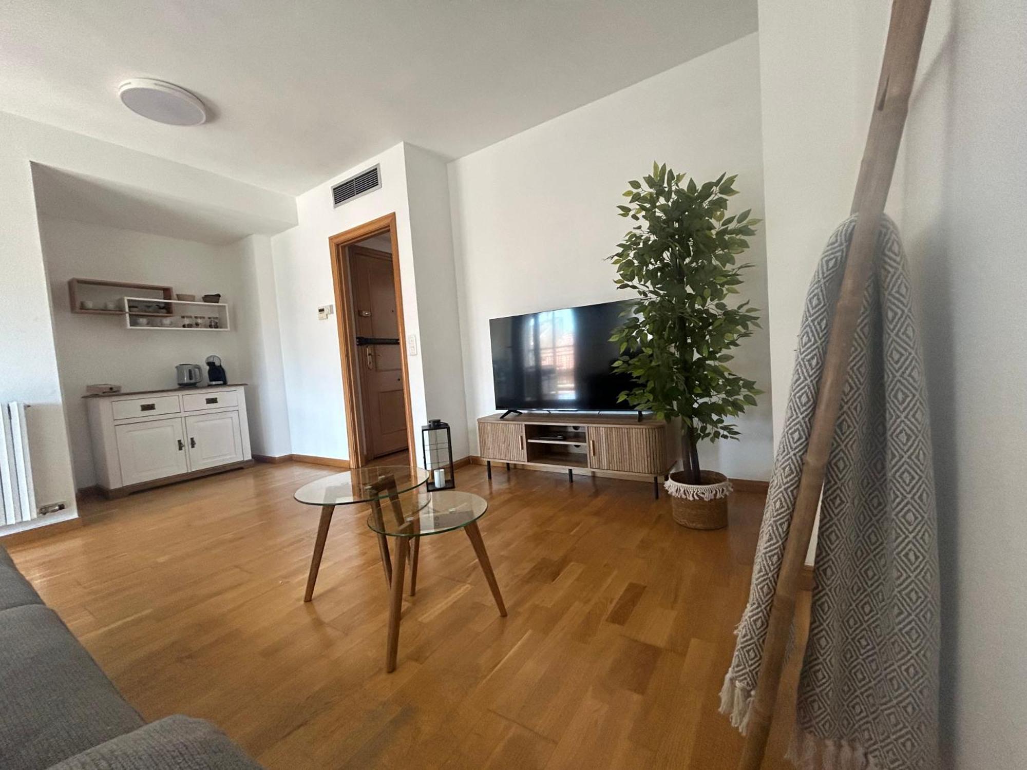Apartamento Atico Con Vistas Al Mercado Opcion De Parking