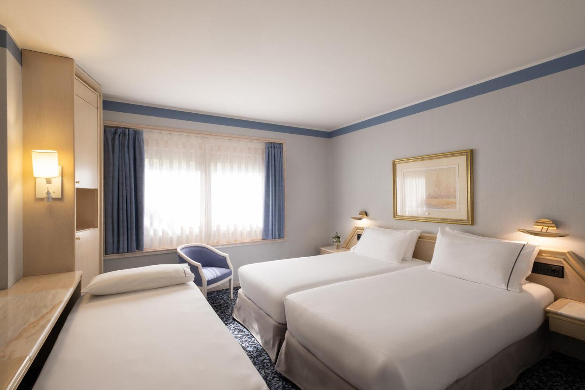 Exe Boston 4*