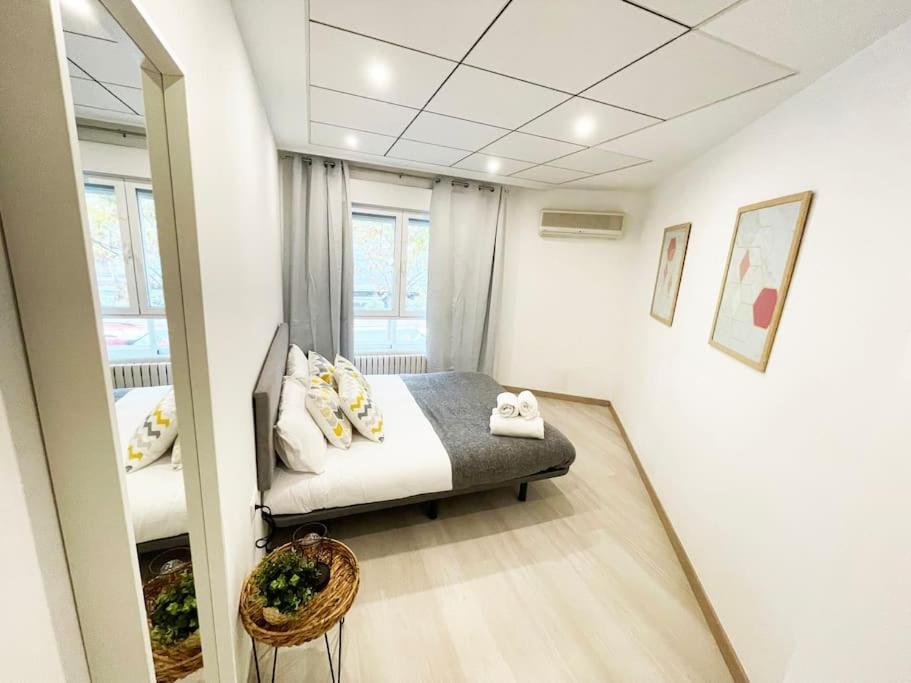 Apartamento Novedad Avenida Puente Del Pilar *