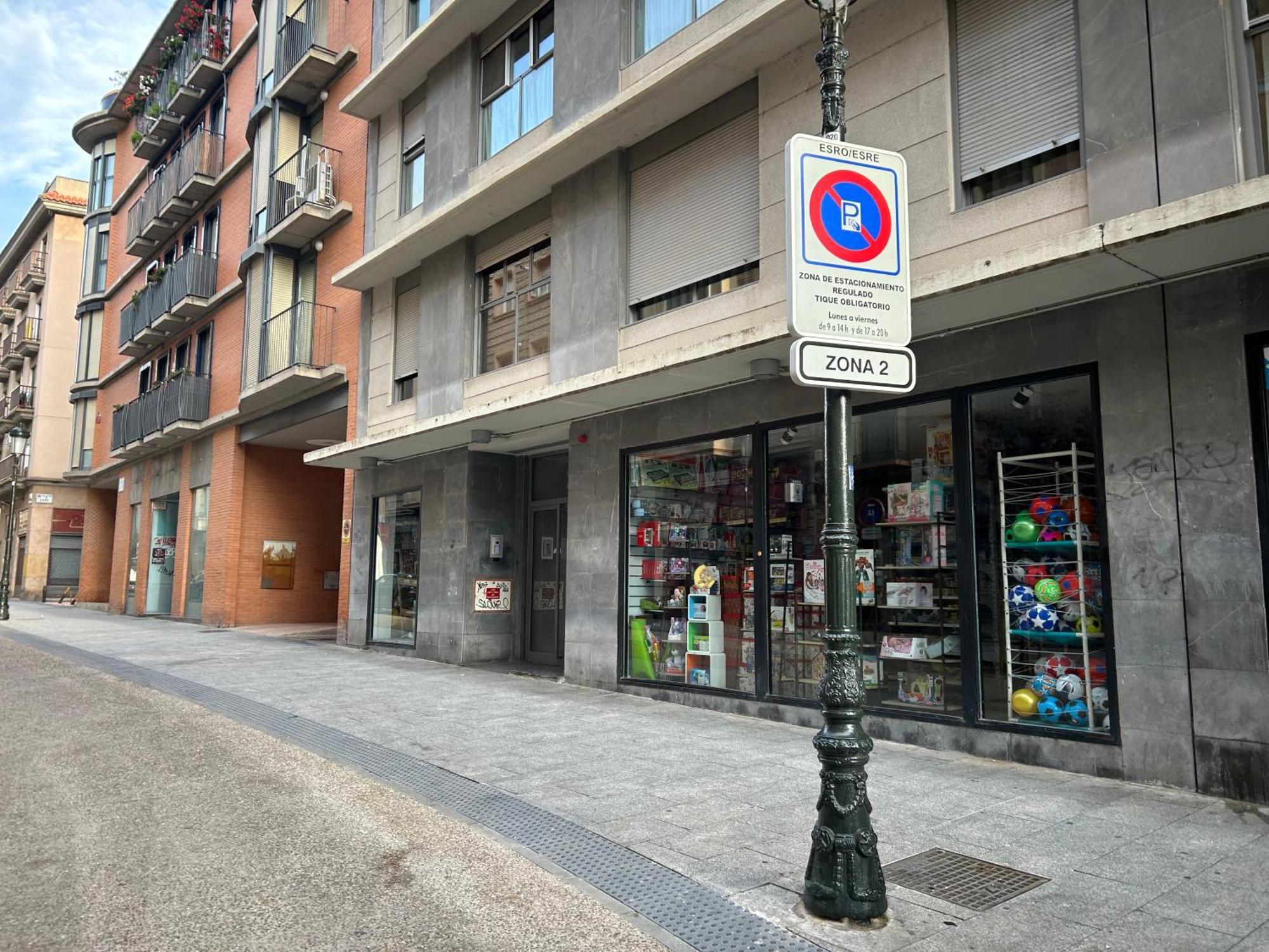 Apartamento Atico Con Vistas Al Mercado Opcion De Parking