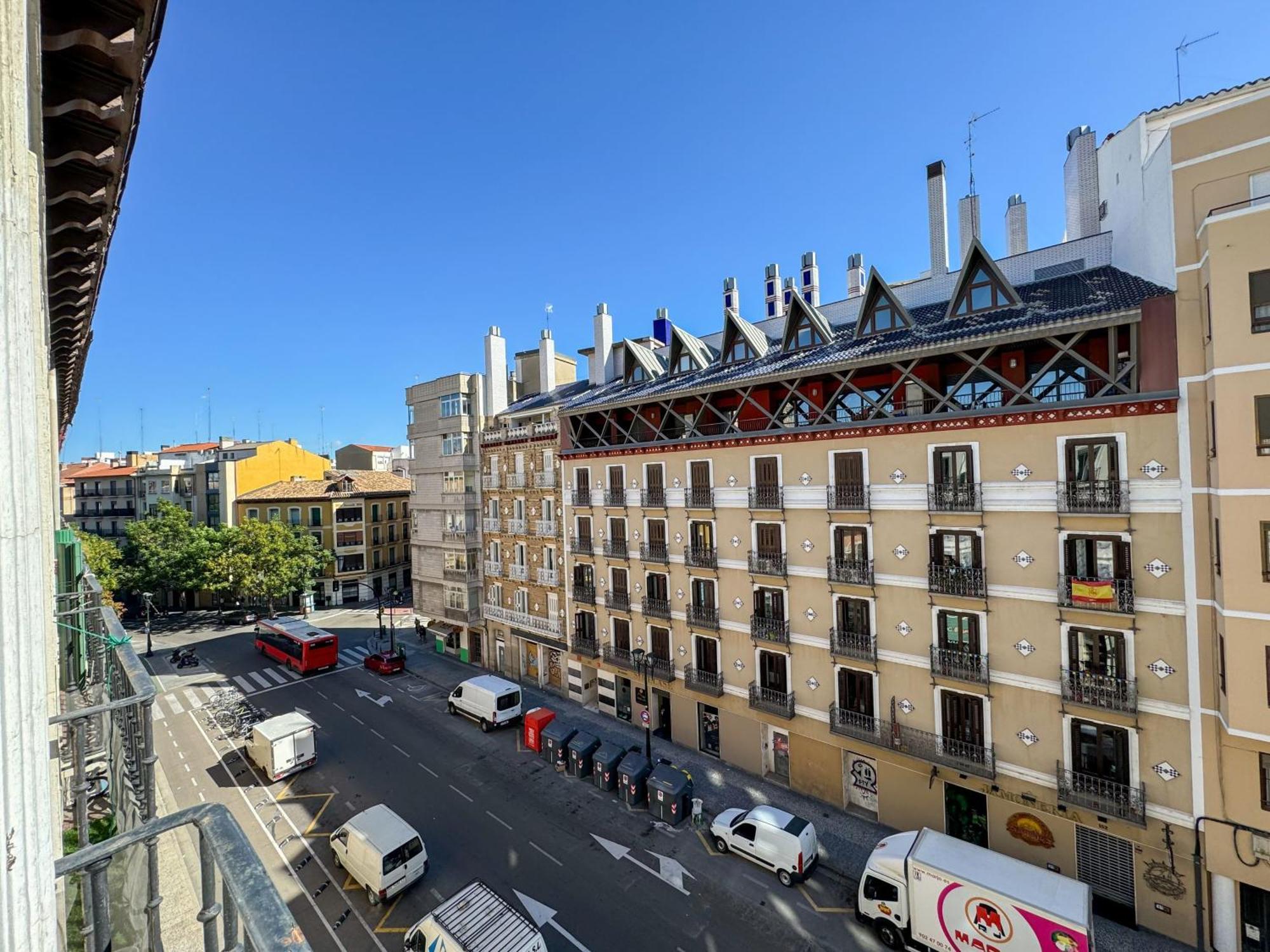 Mudejar Del Pilar Turistea Zaragoza