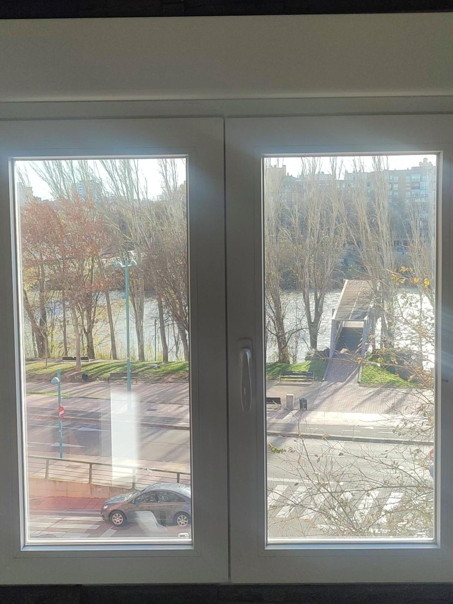 Cerca Plaza Pilar Apartamento *