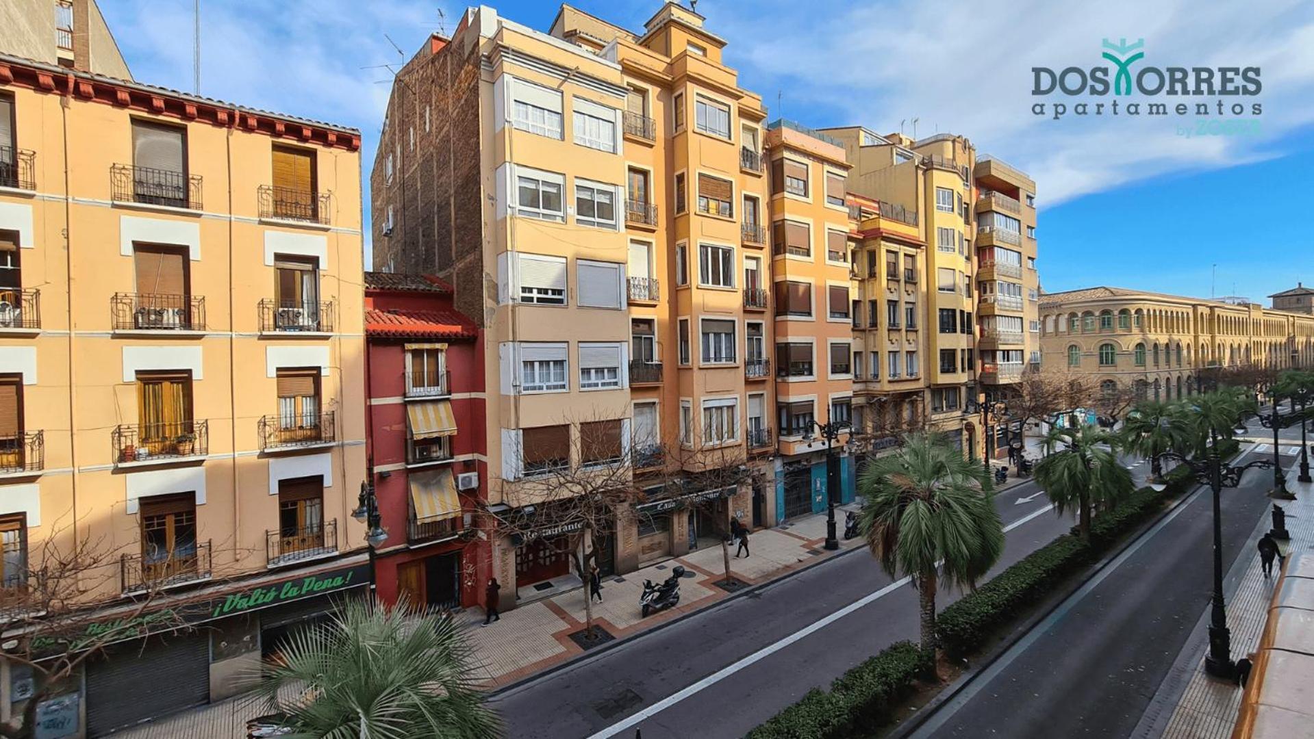 Apartamento Dos Torres Boromir En El Corazón De La Ciudad *