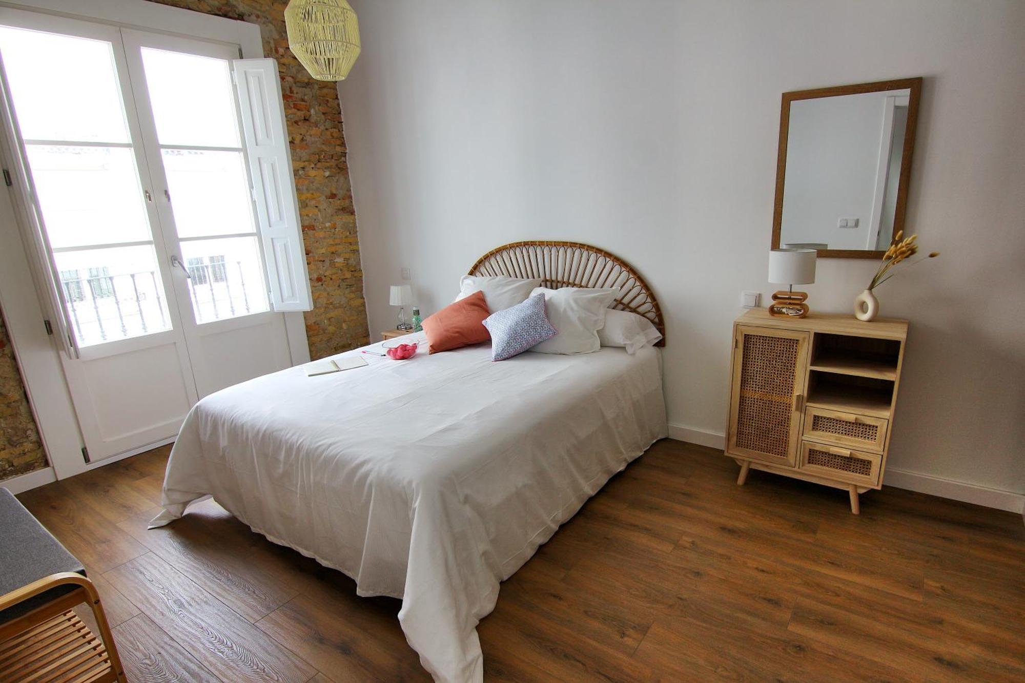 Apartamento Almada - Calle Alfonso - Plaza Sas Zaragoza