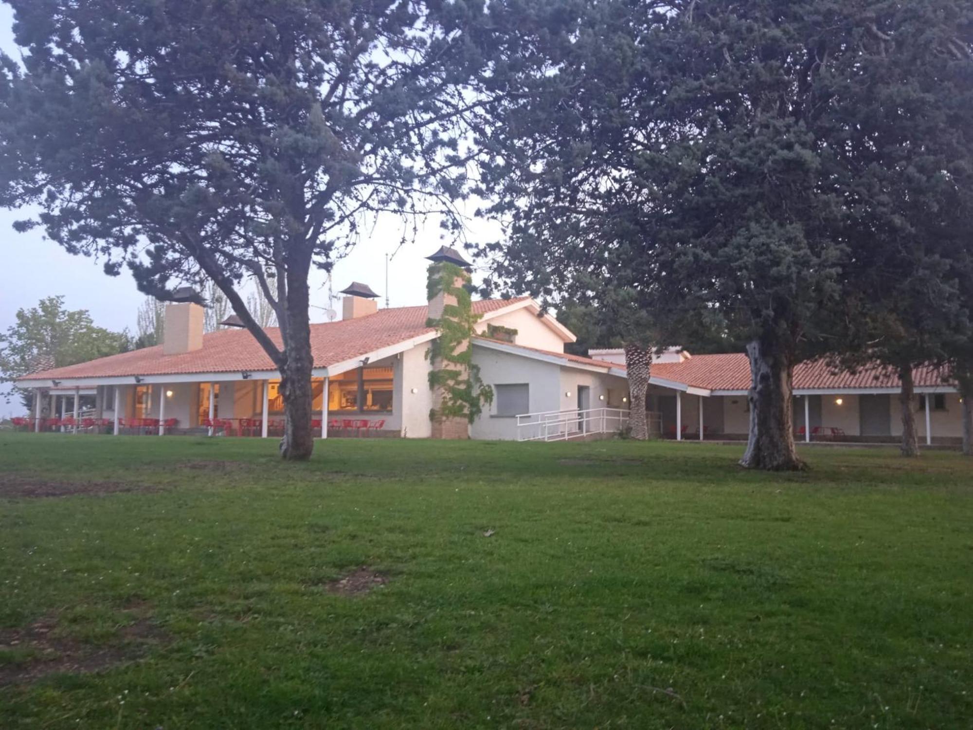 Albergue Zaragoza Camping * Zaragoza