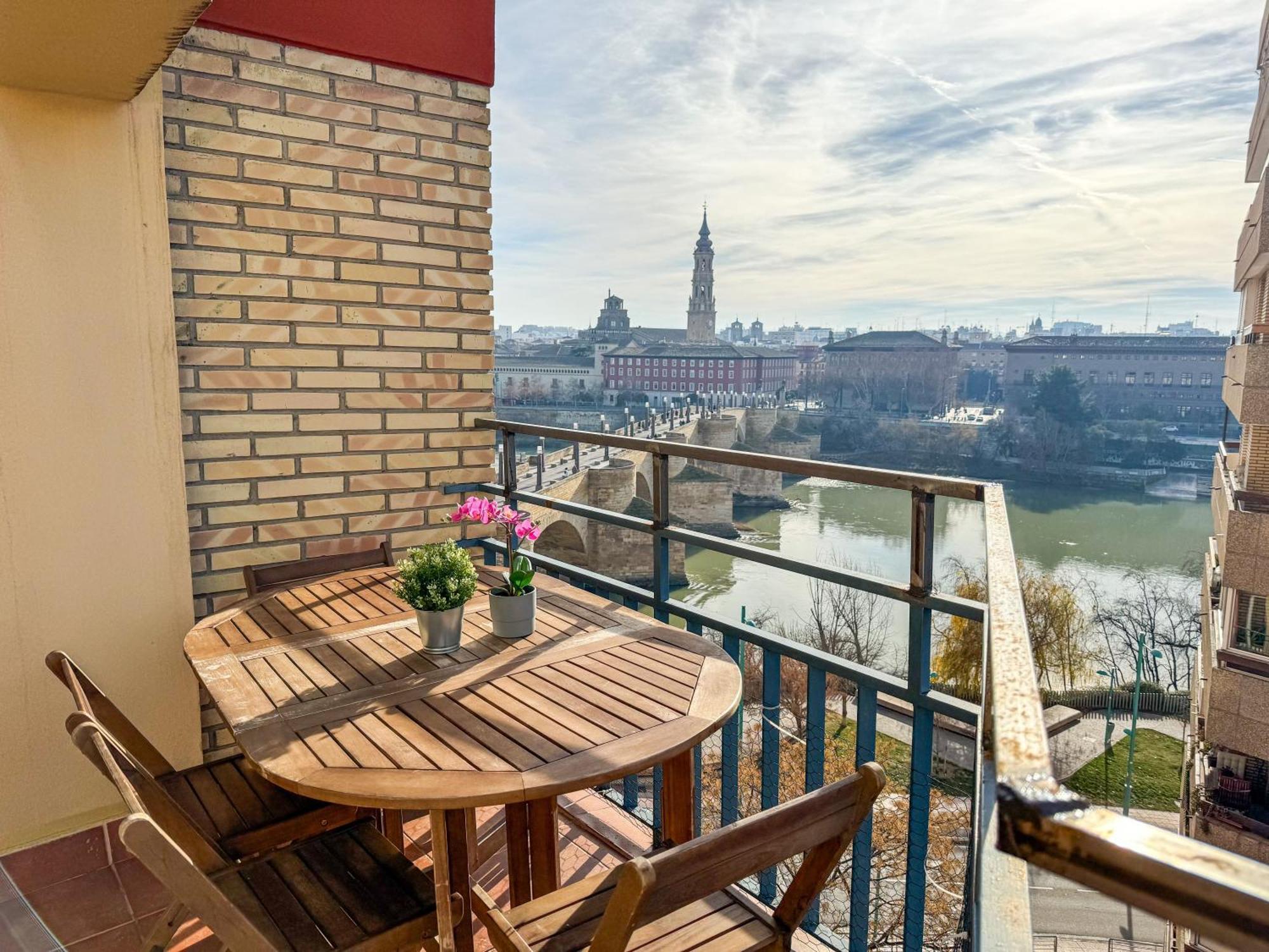 Apartment El Puente Del Pilar Comotucasa