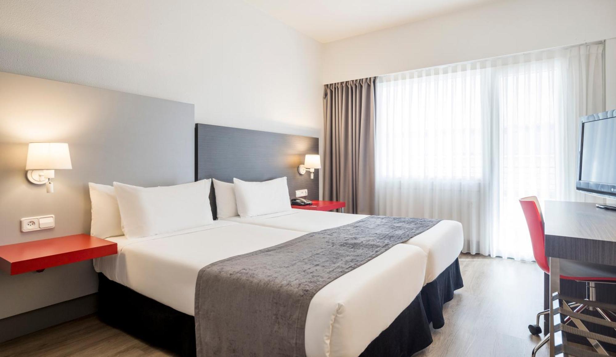 Hotel Ilunion Romareda Zaragoza