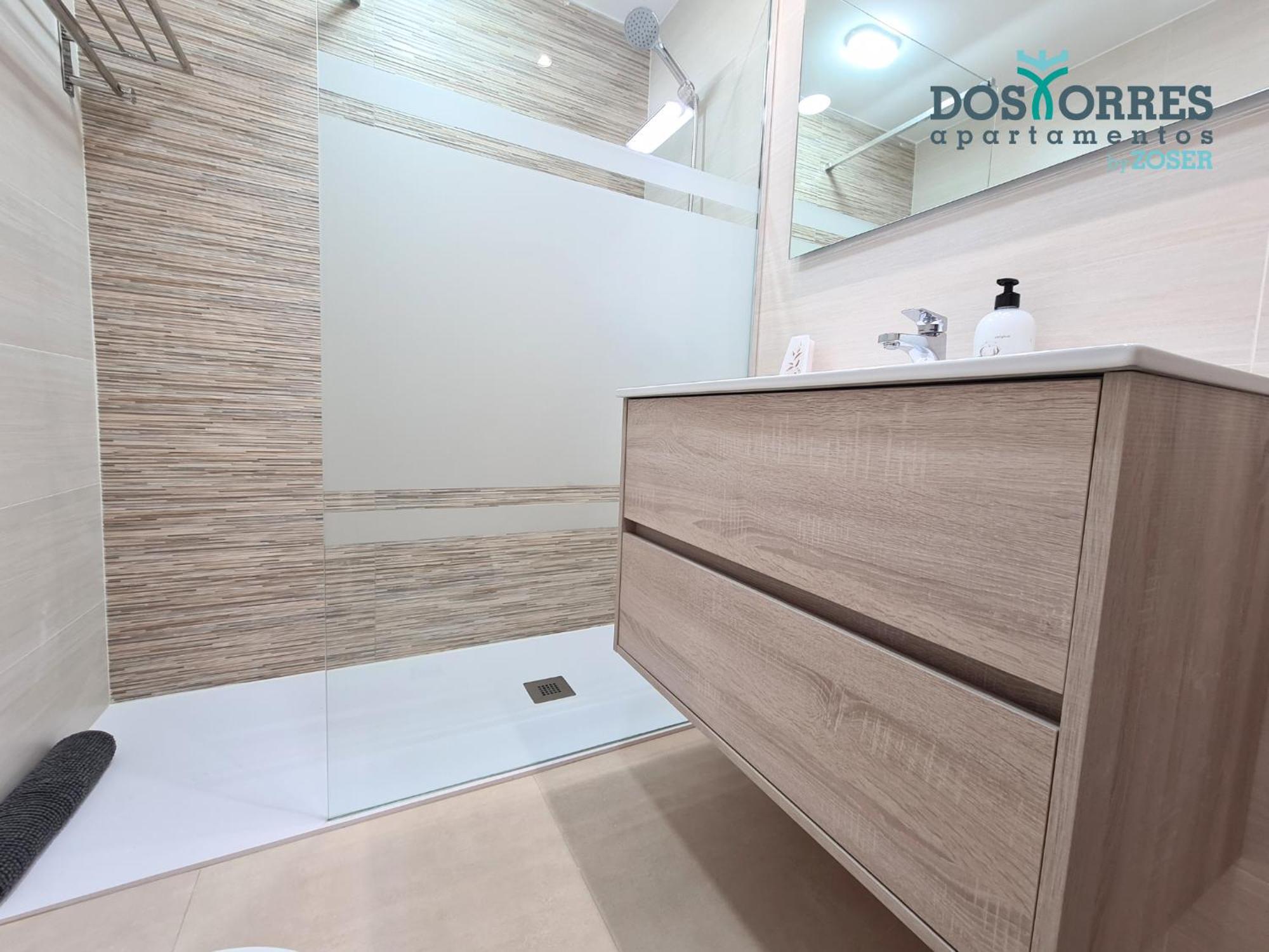 Apartamento Dos Torres Conde Aranda - Centrico Con Estacionamiento Incluido