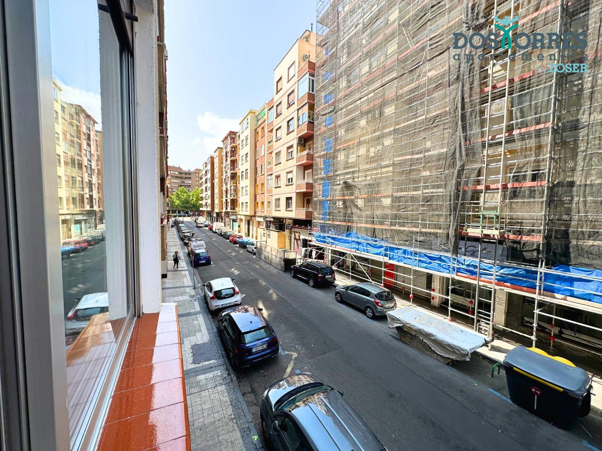 Dos Torres Saruman - Espacioso Con 7 Camas Individuales Apartment Zaragoza
