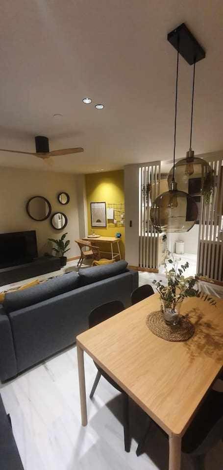 Apartamenticos 98 *