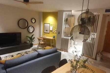 Apartamenticos 98 *