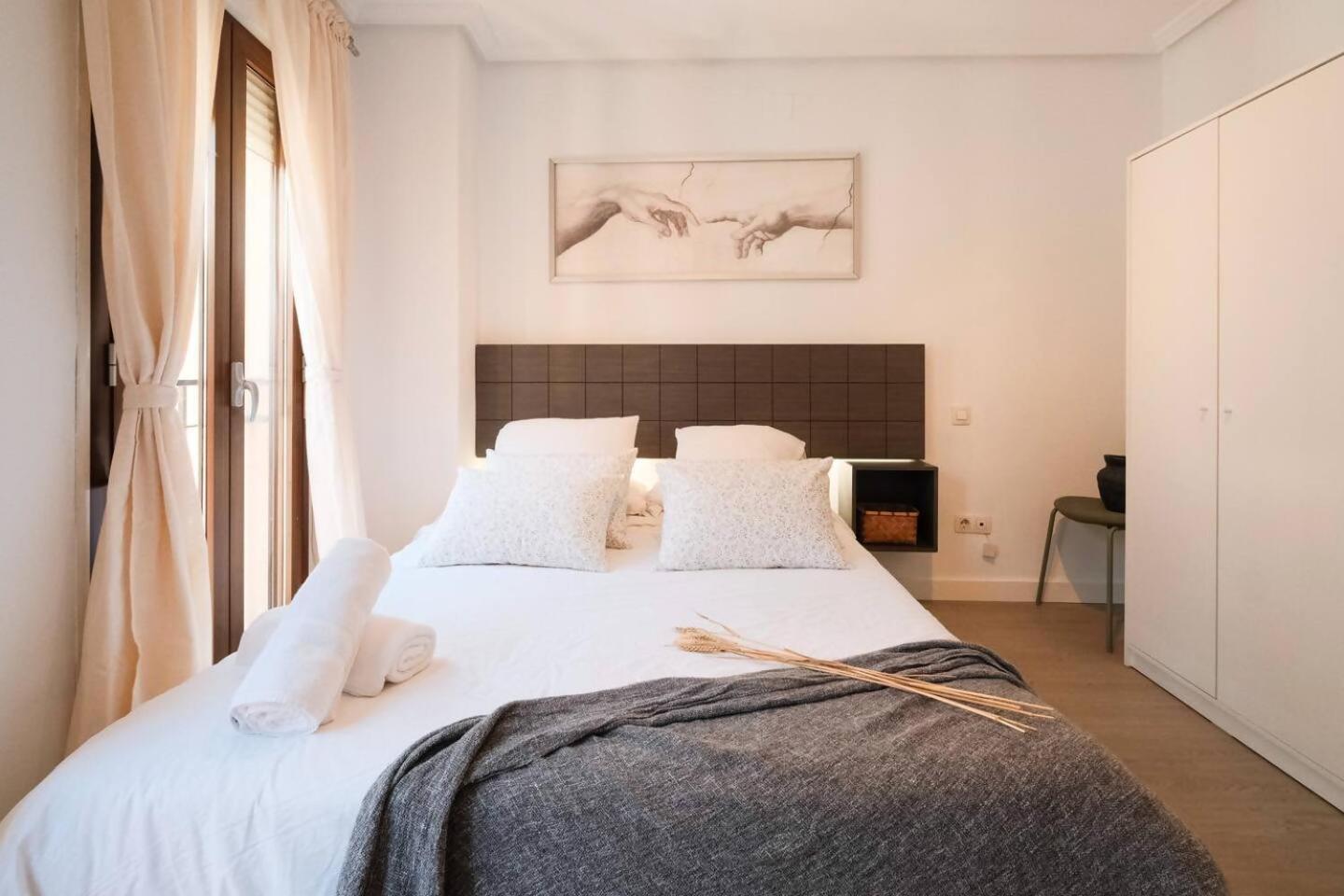 Atico Cierzo Nuevo Duplex Terraza Wifi 1 Br Apartamento Zaragoza