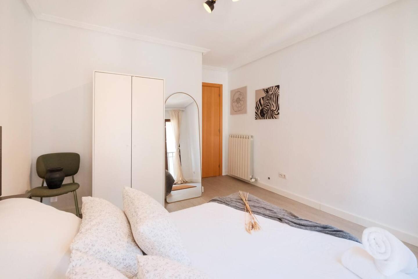 Atico Cierzo Nuevo Duplex Terraza Wifi 1 Br