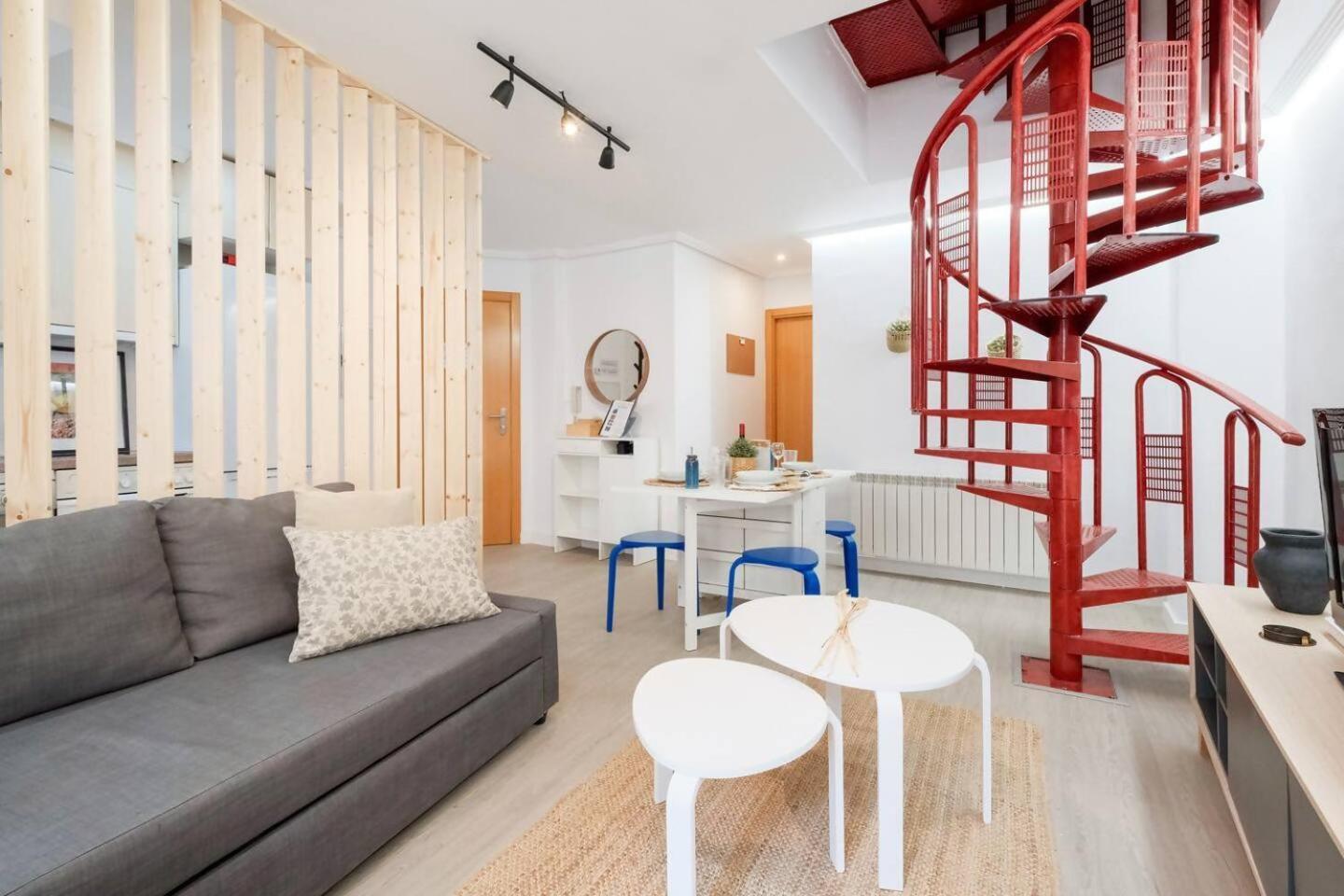 Apartamento Atico Cierzo Nuevo Duplex Terraza Wifi 1 Br
