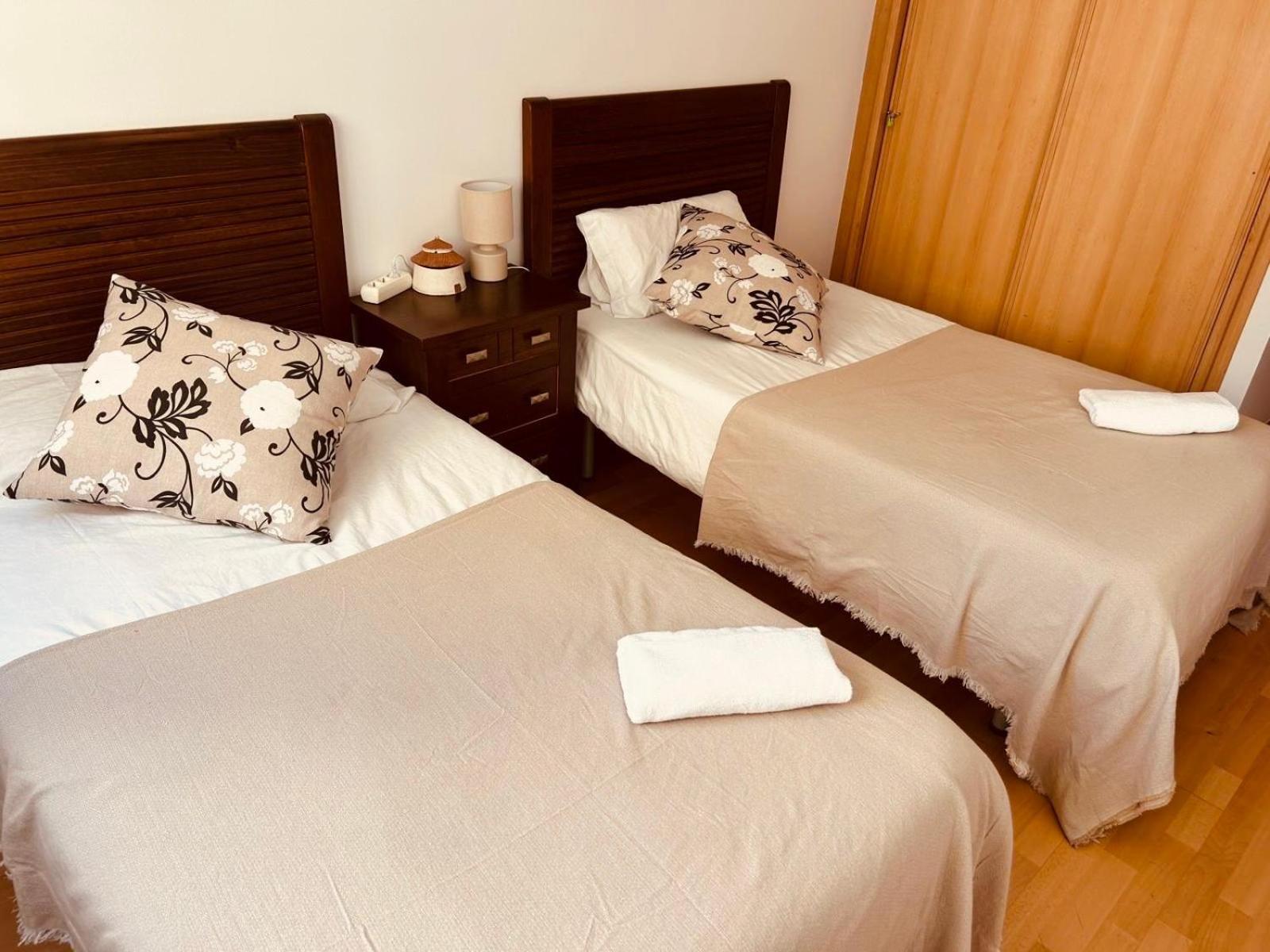Miguel Servet Con Garaje Incluido Apartment