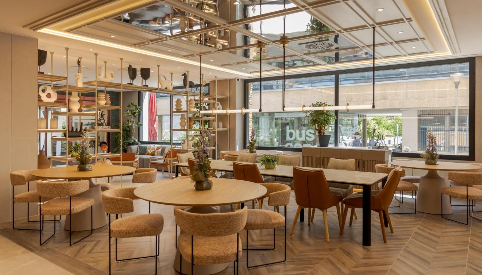 Hotel Ilunion Romareda Zaragoza