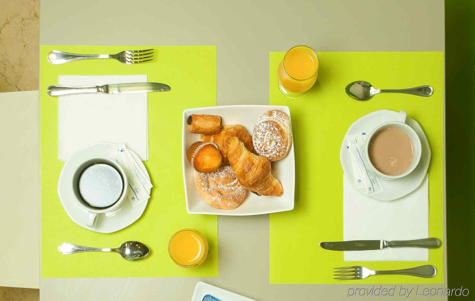 Ibis Styles Ramiro I Hotel 3*