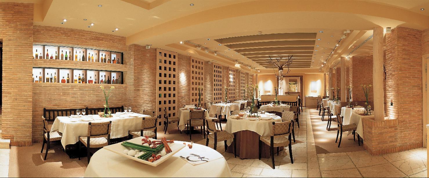 Hotel Palafox 5*
