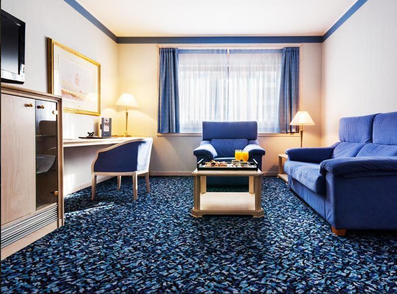 Exe Boston 4*
