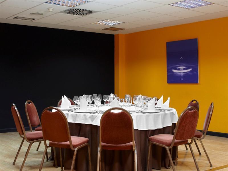 Ilunion Romareda Hotel Zaragoza
