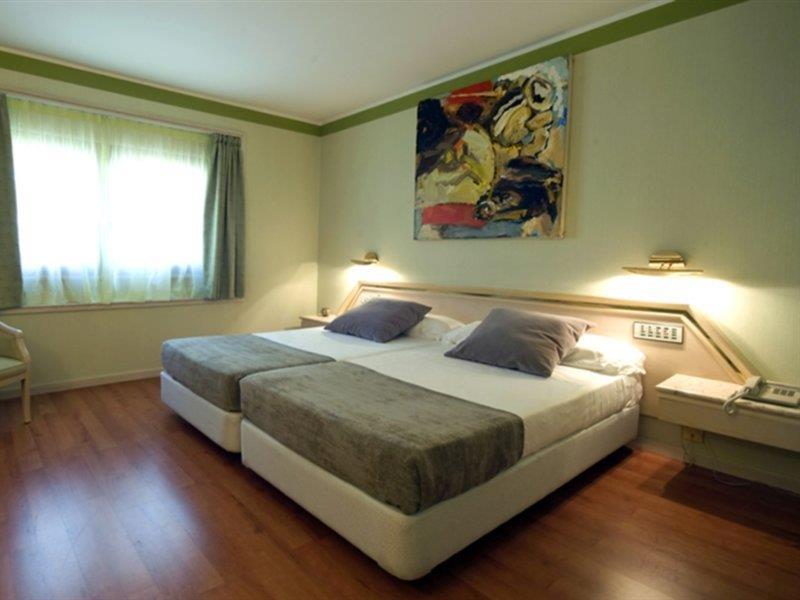Exe Boston 4*