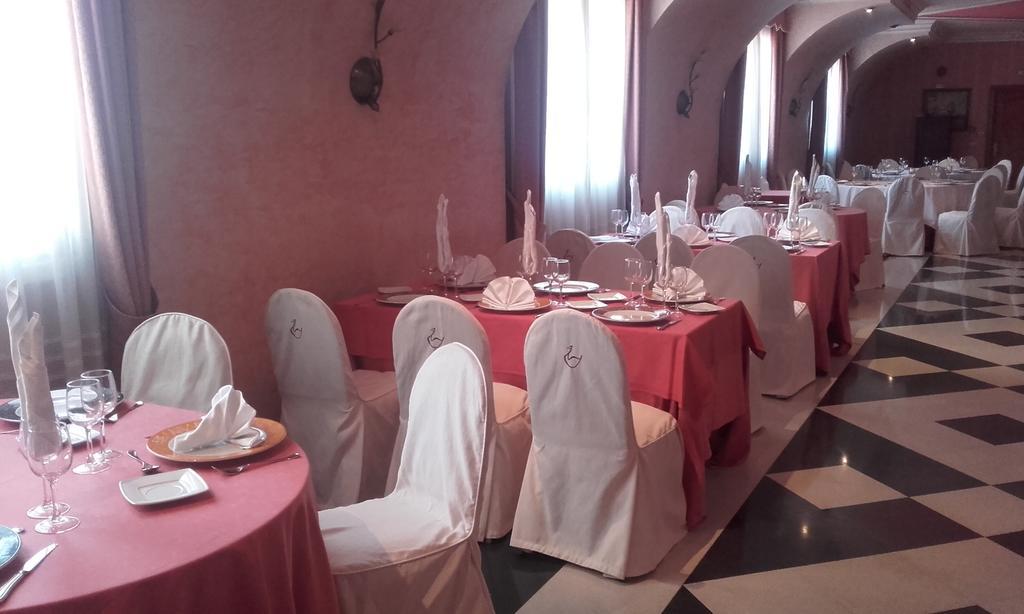 Hotel El Cisne 3*