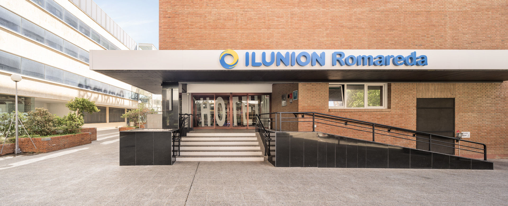 Hotel Ilunion Romareda