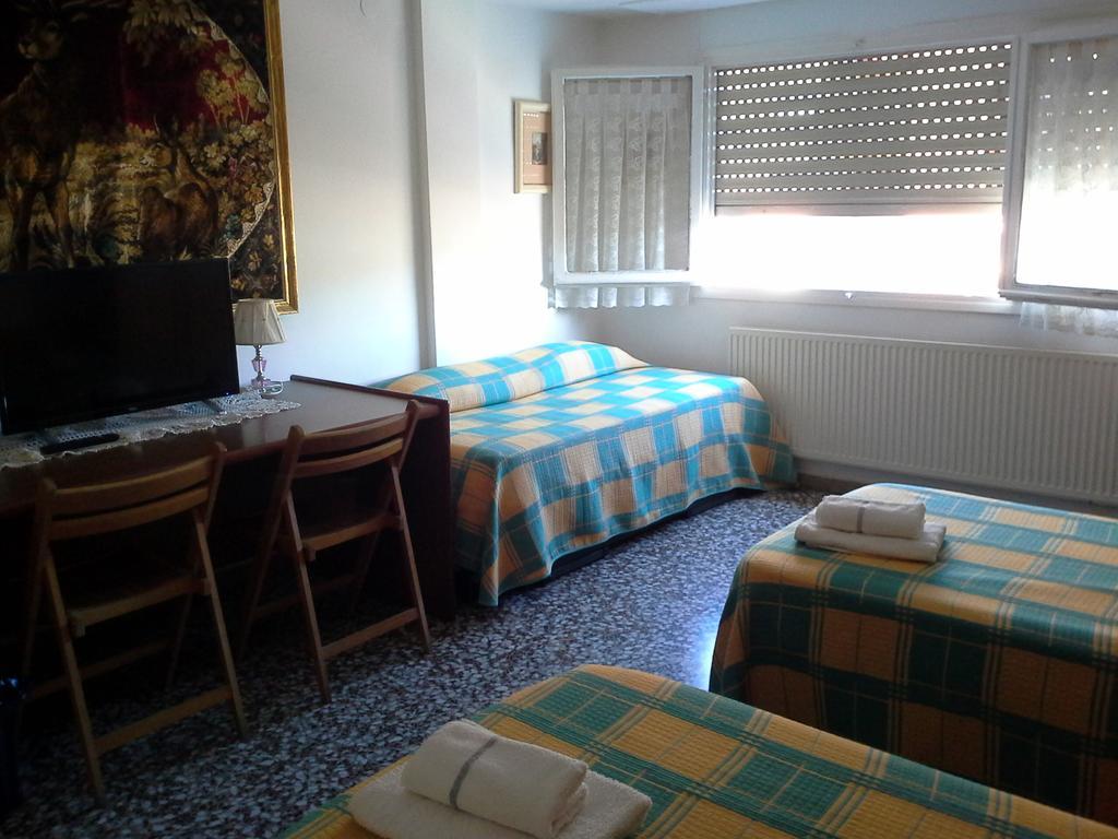 Lacasta Guest house