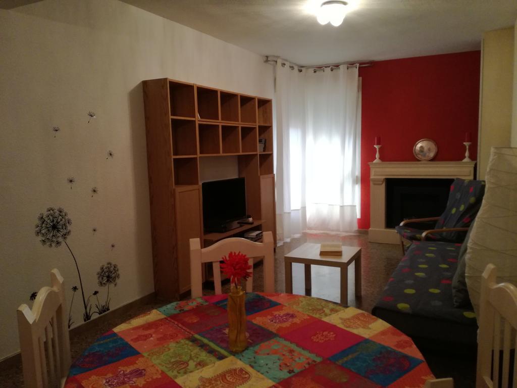 Dos Torres Alierta - Edificio De Con Parking Privado Amplios Para Estar Como En Casa Ideal Para Grupos Y Empresas Apartamento