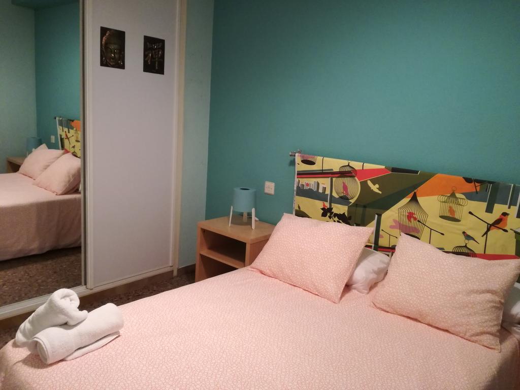 Dos Torres Alierta - Edificio De Con Parking Privado Amplios Para Estar Como En Casa Ideal Para Grupos Y Empresas