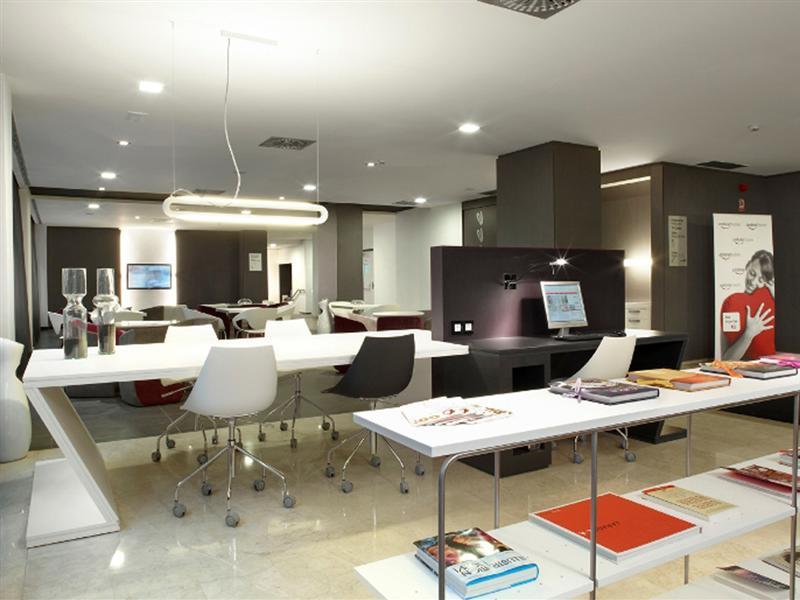 Hotel Ilunion Romareda Zaragoza