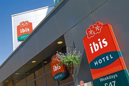 Ibis Centro 2*