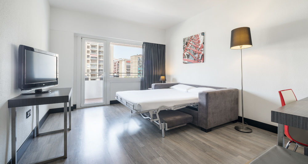 Ilunion Romareda 4* Zaragoza