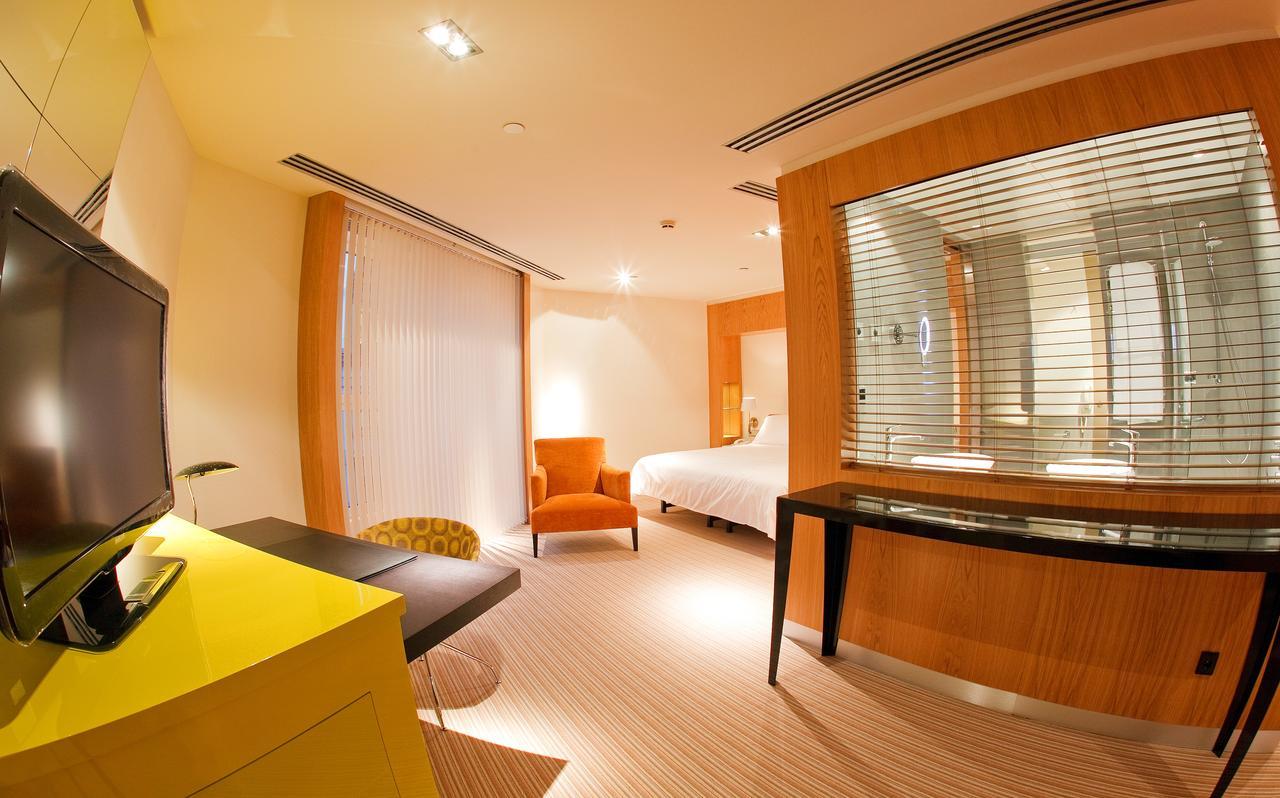 Alfonso 4* Zaragoza