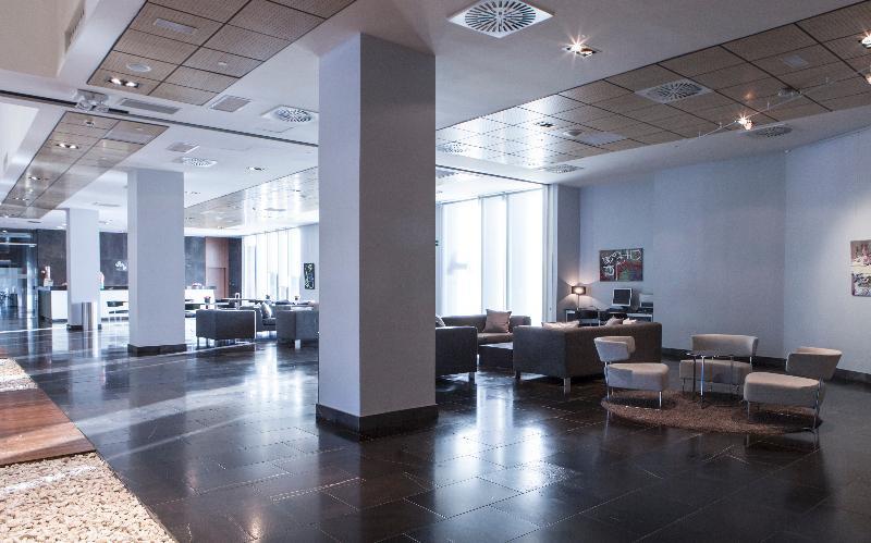 Diagonal Plaza Hotel