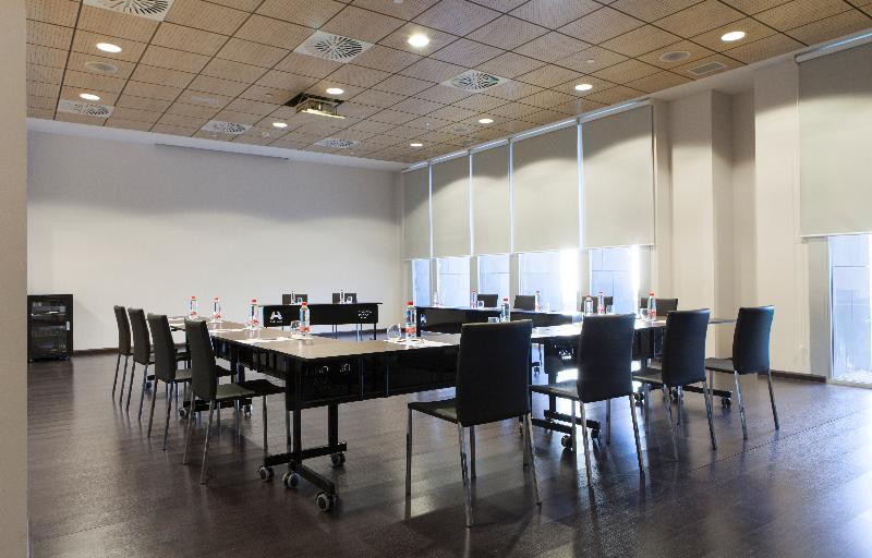 Diagonal Plaza 4* Zaragoza