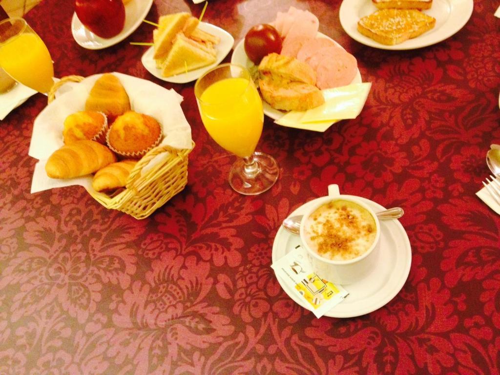 Hispania Hotel