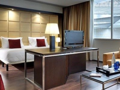 Hotel Exe Plaza Delicias 3*