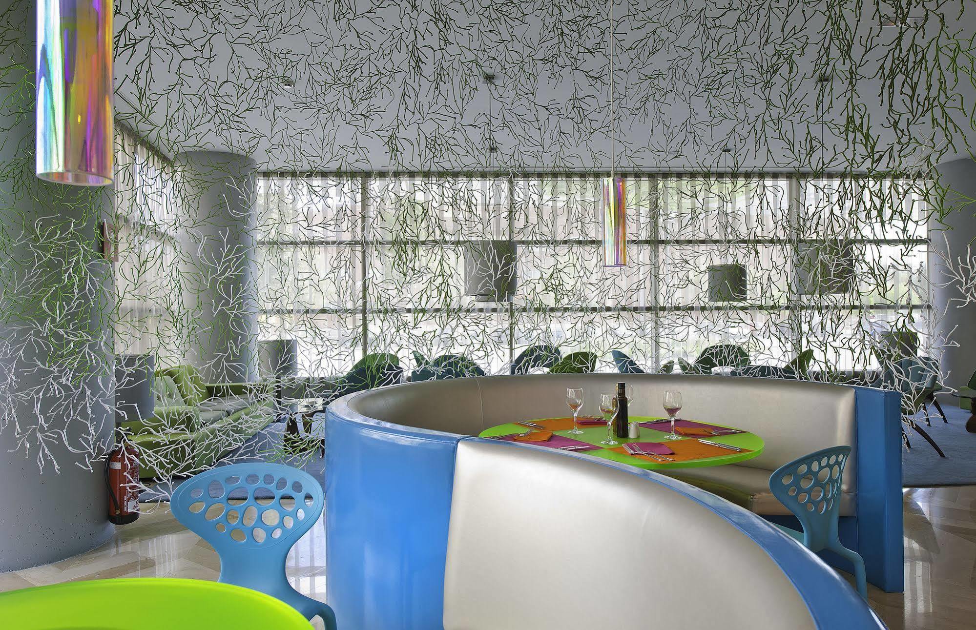 Hotel Reina Petronila Zaragoza