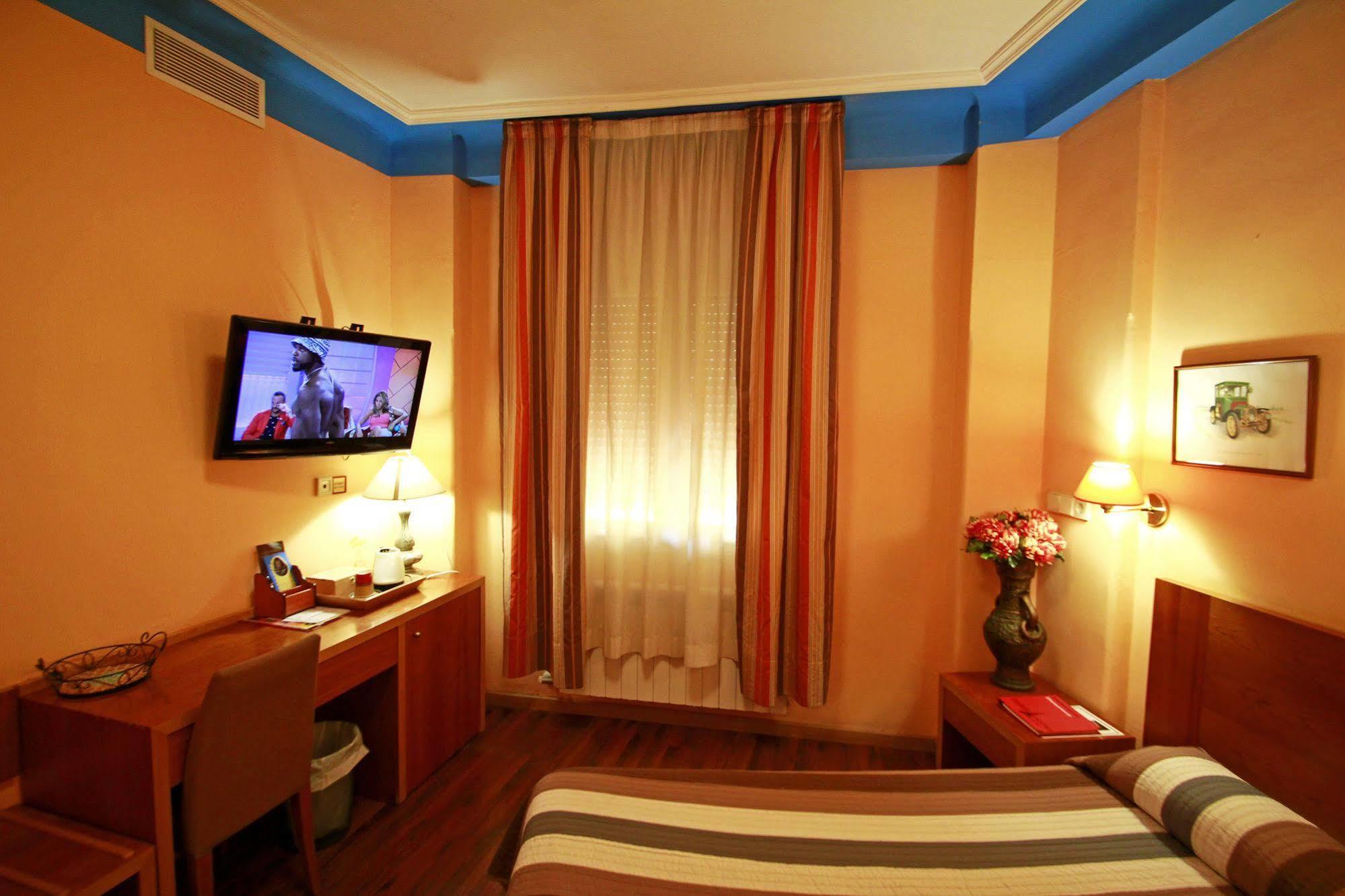 Paris Centro Hotel Zaragoza