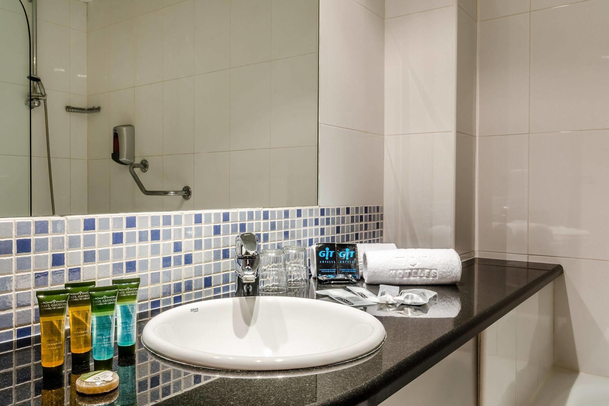 Yit Ciudad De 3* Zaragoza