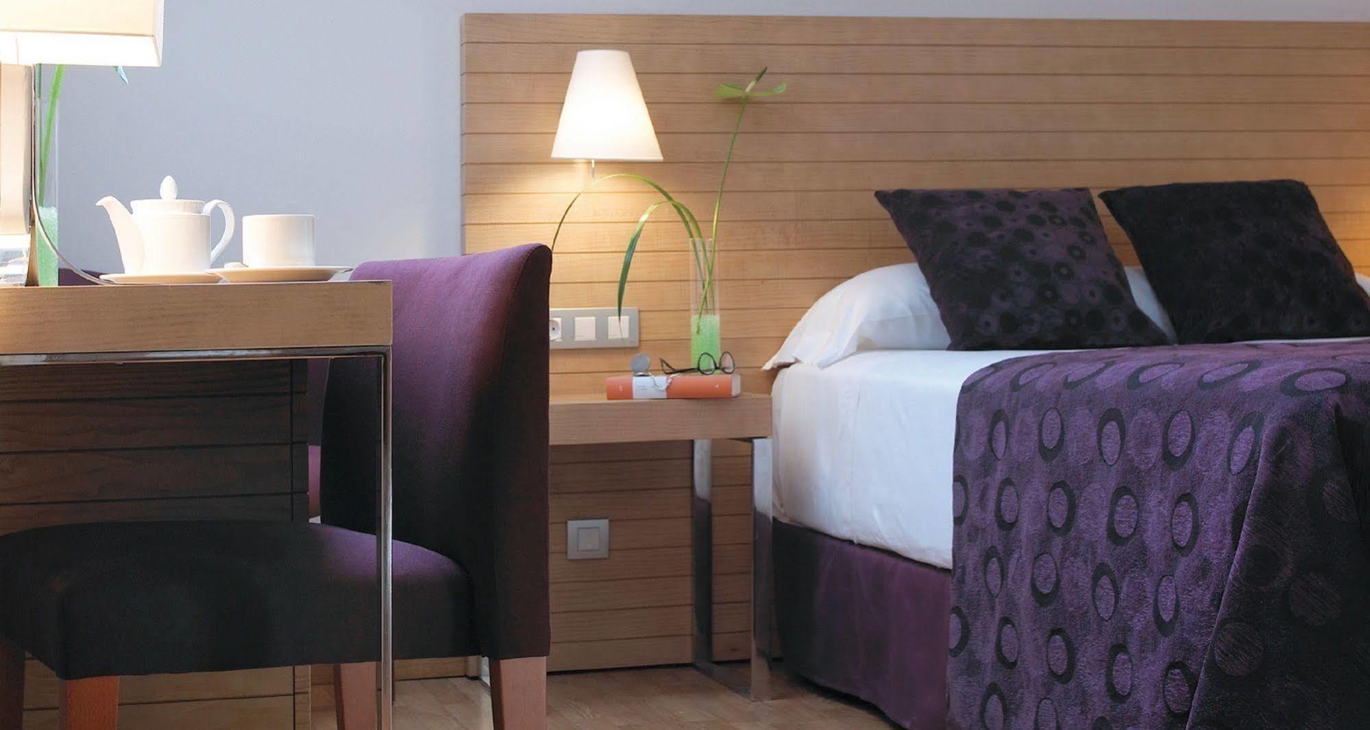 Hesperia Centro Hotel Zaragoza