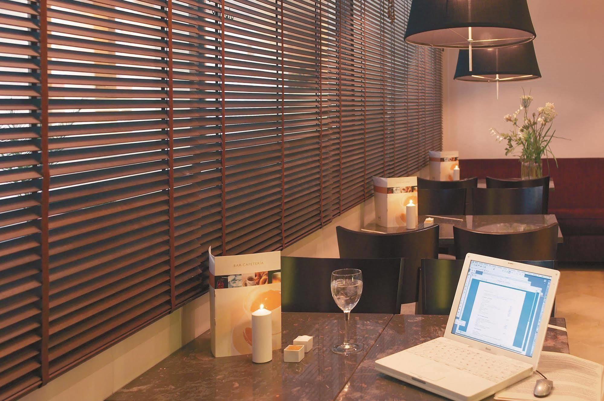 Hotel Hesperia Centro 3*